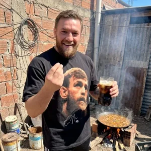 Men's UFC 329 Black Conor McGregor Big Head T-Shirt gallery image 4